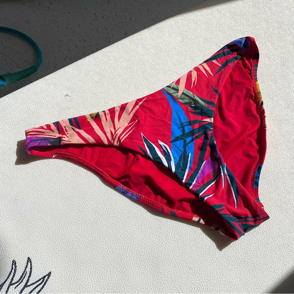 Red Carter Vibrant Leaf Print Bikini Bottoms